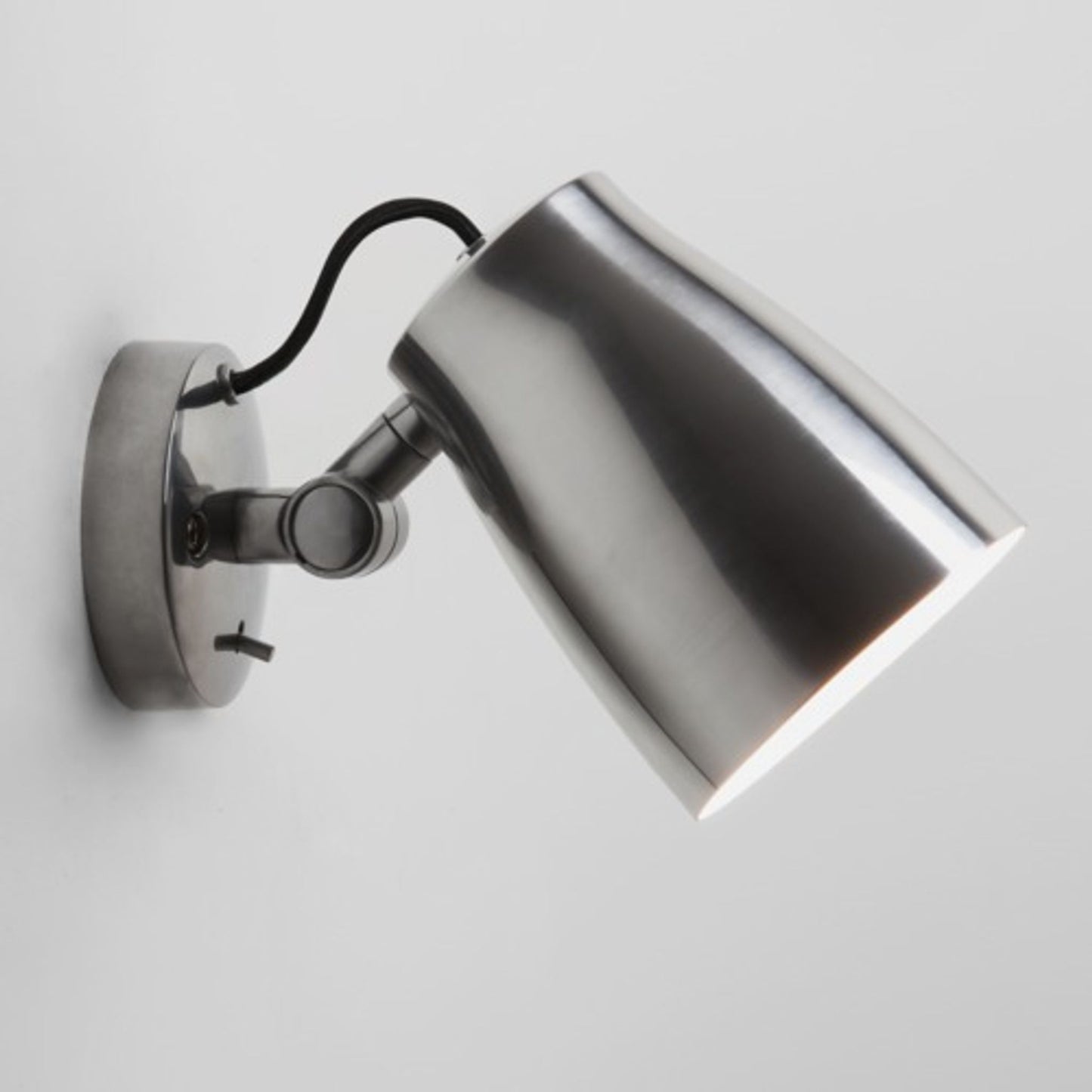 Atelier Wall Light