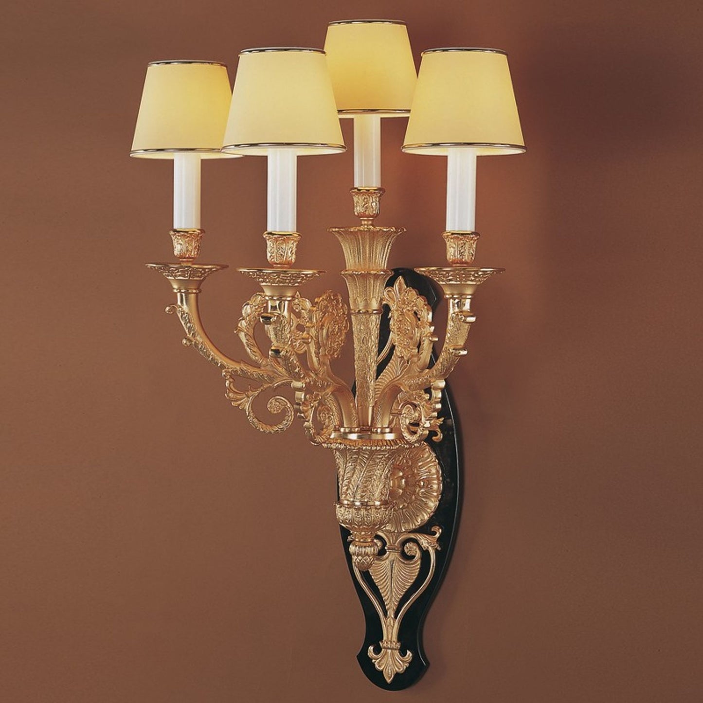 Royal Heritage Wall Light