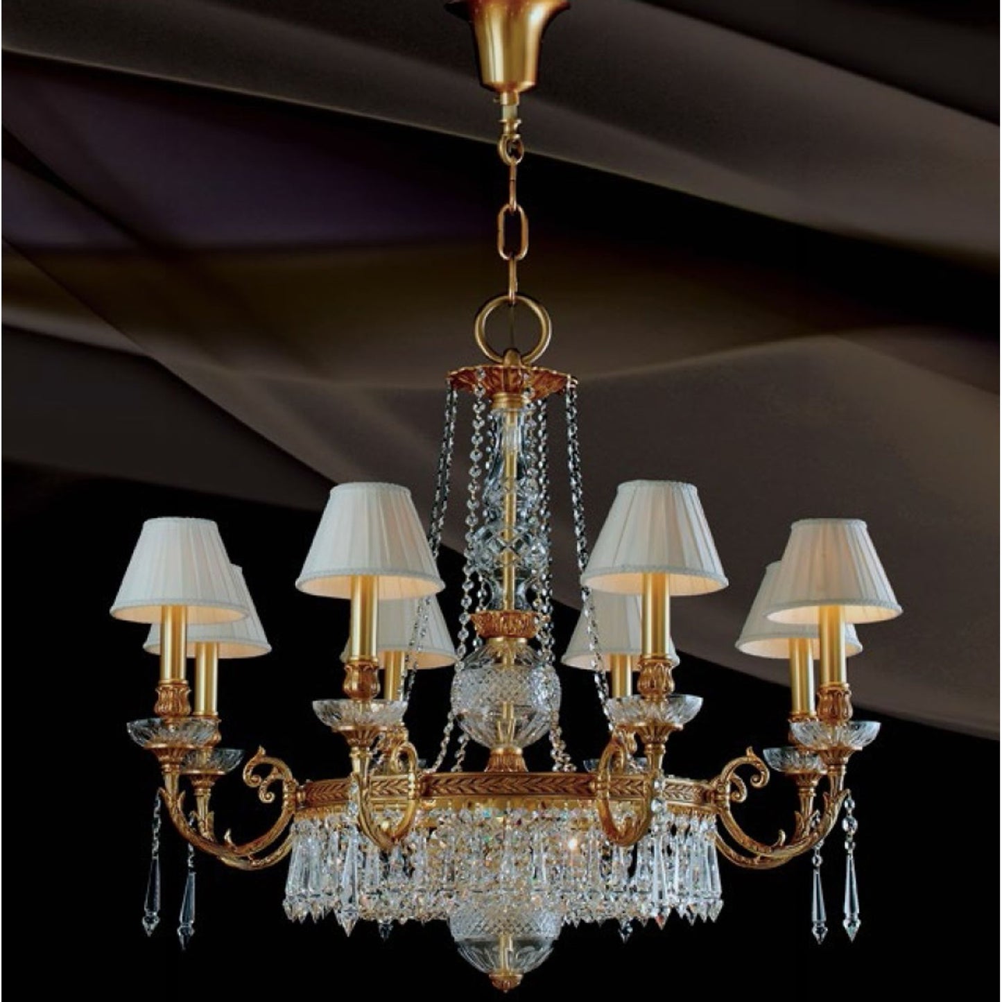 Royal Heritage 8+4 Light Chandelier