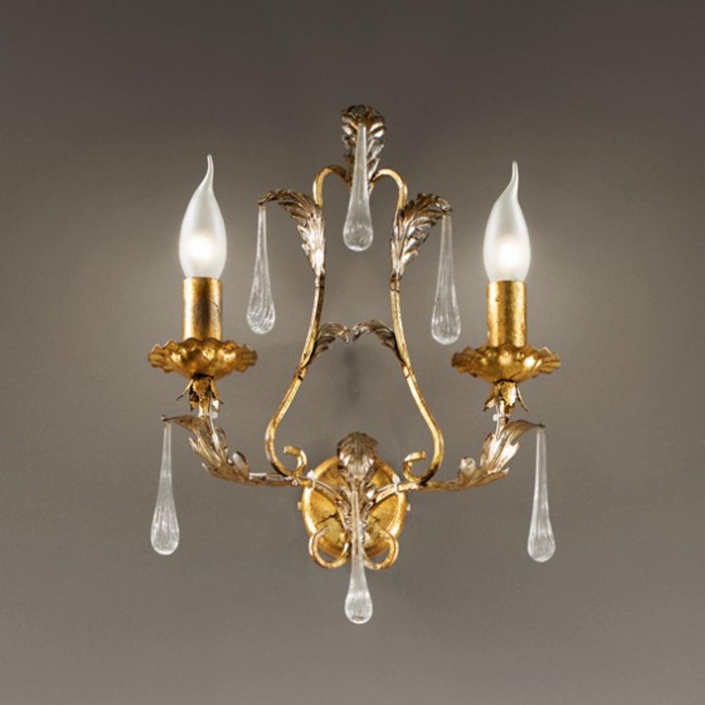 Villa Double Wall Light with Transparent Drops Shaped Details