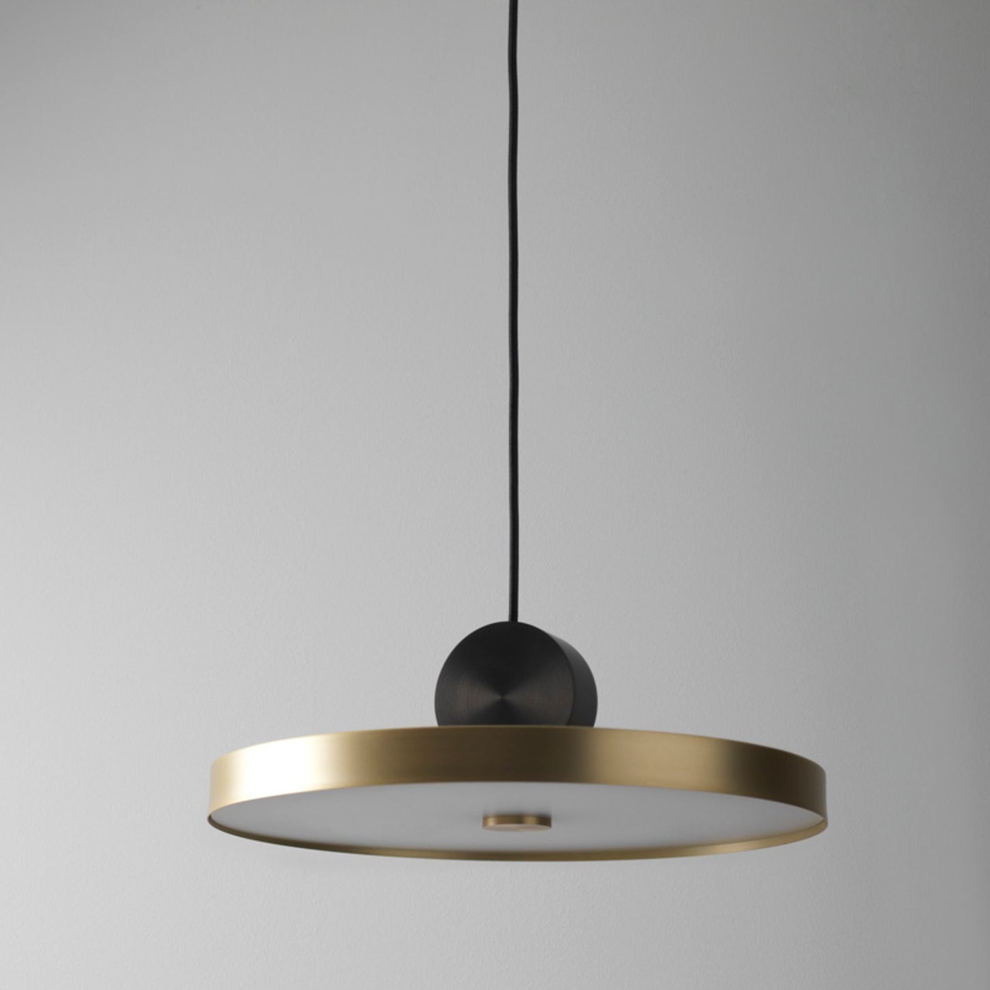 Calee V4 LED Pendant with Polycarbonate Diffuser