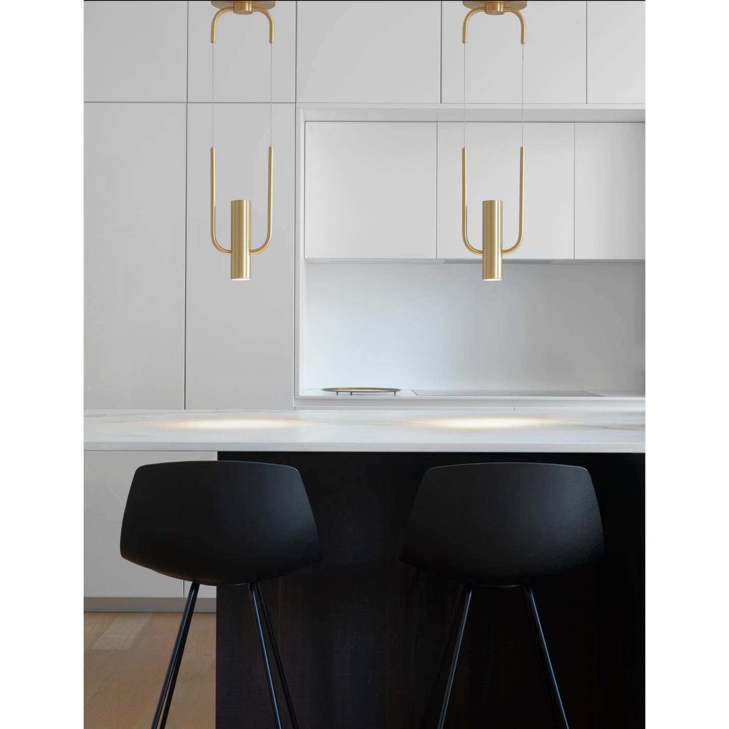 Storm LED Pendant with An Elegant Design