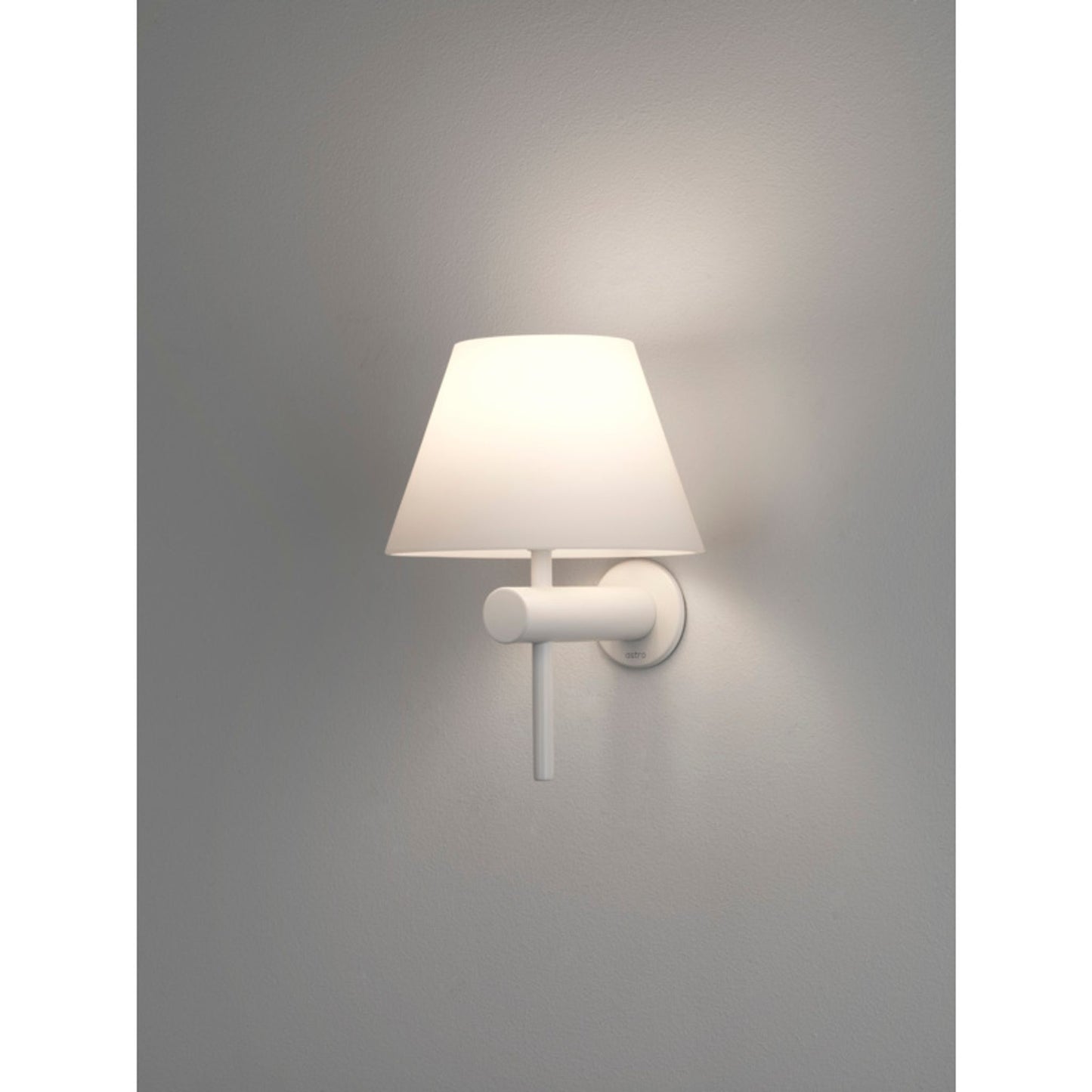 Roma Opal Glass Bathroom Wall Light