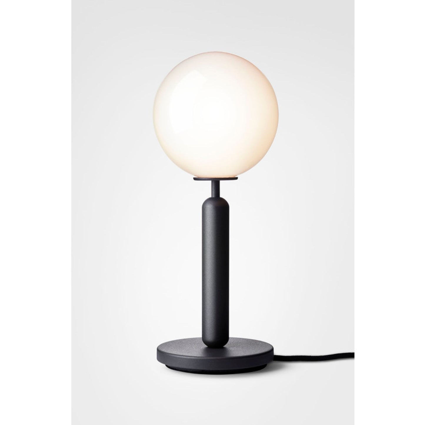 Miira Table Lamp