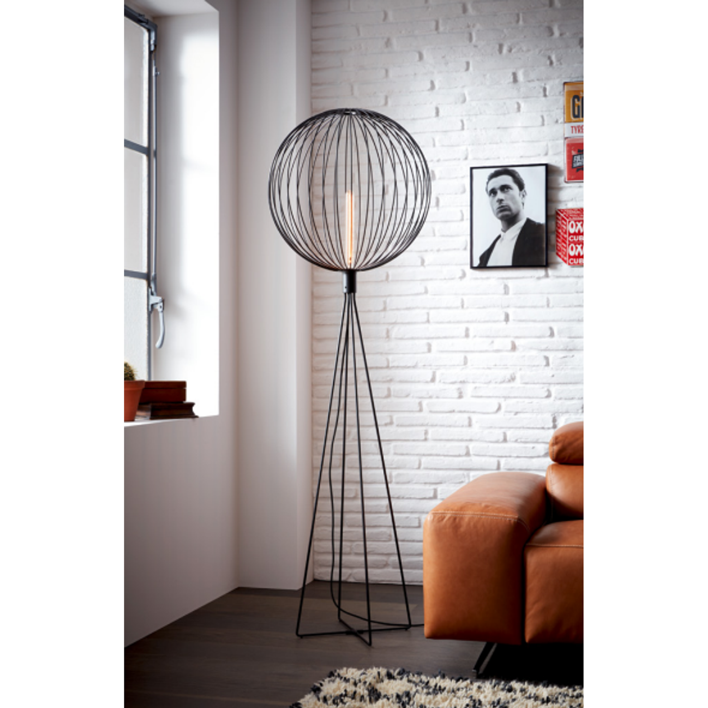 Wiro Globe 2.0 Floor Lamp