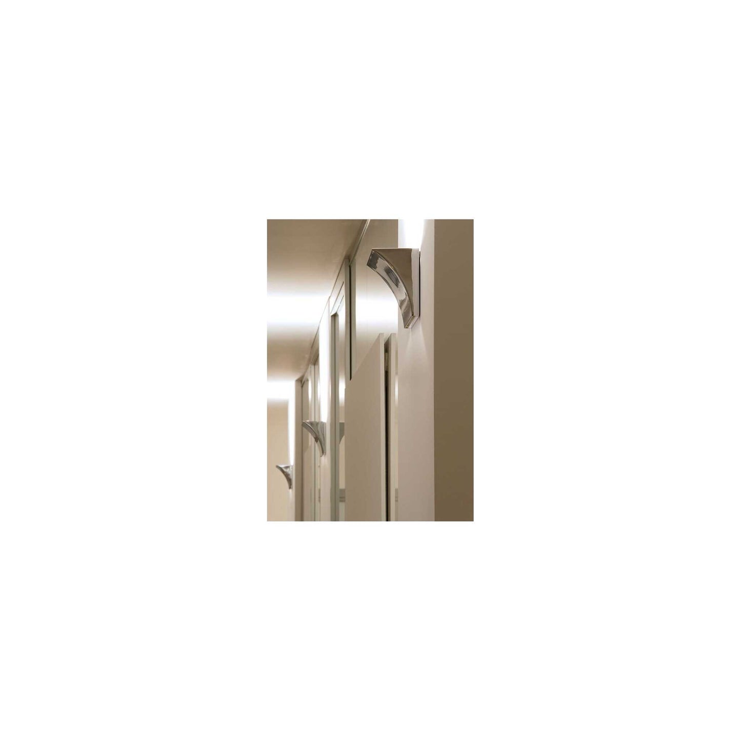 Pochette Up & Down LED Wall Light