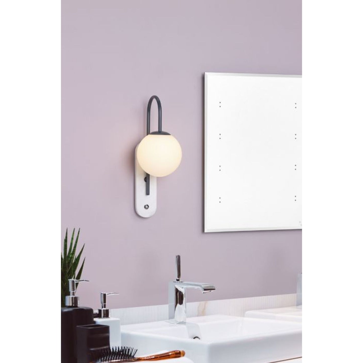 Deuce Wall Light Grey & Marble Effect IP44