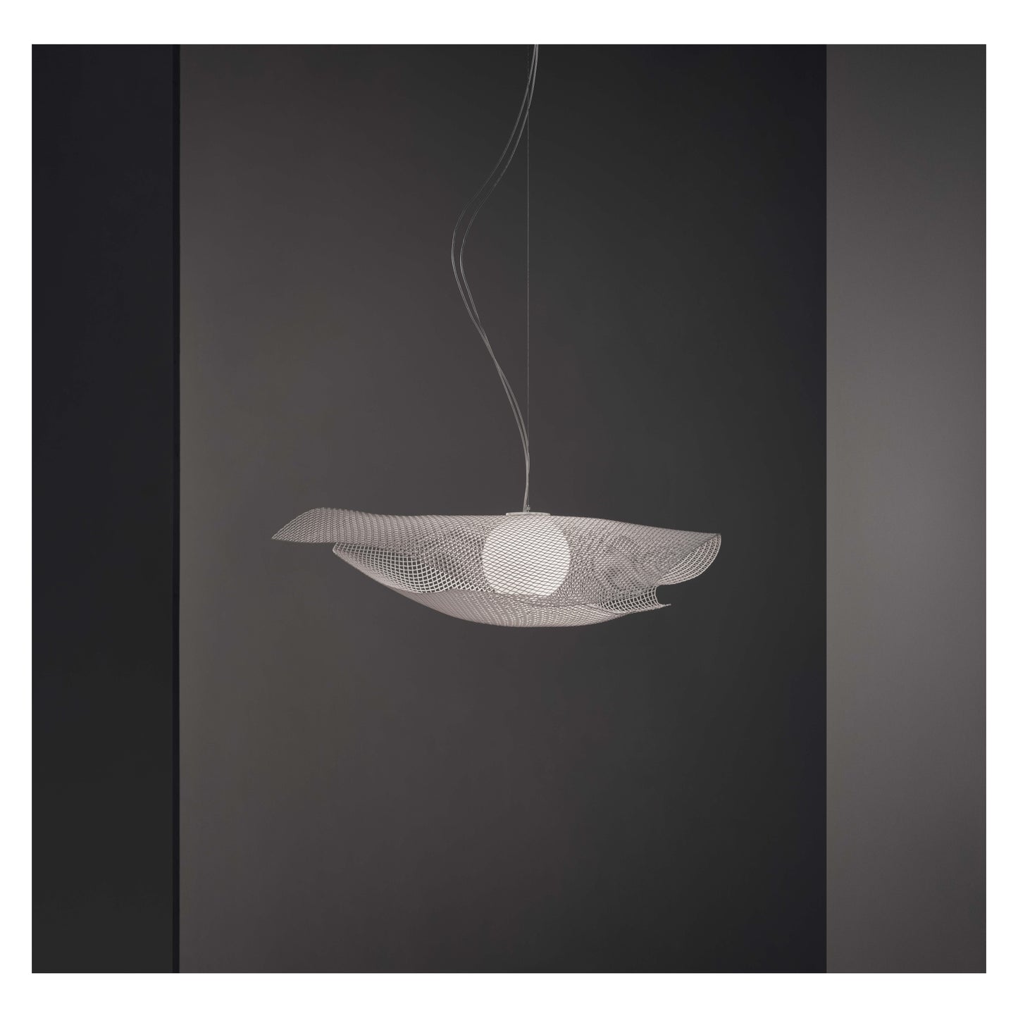 Mytilus LED Pendant White