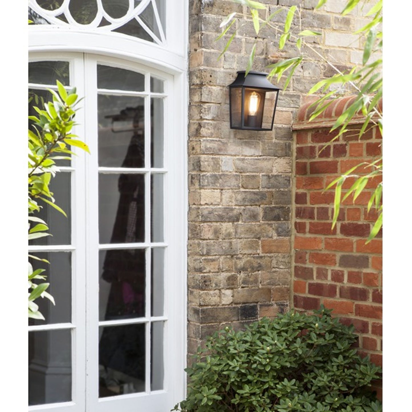 Richmond 235 Exterior Wall Light