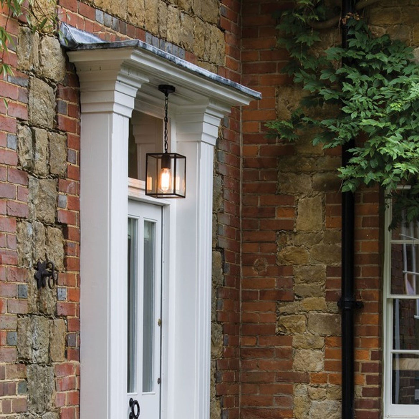 Homefield 240 Pendant Lantern