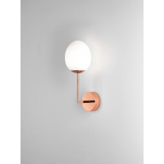 Kiwi Wall Light