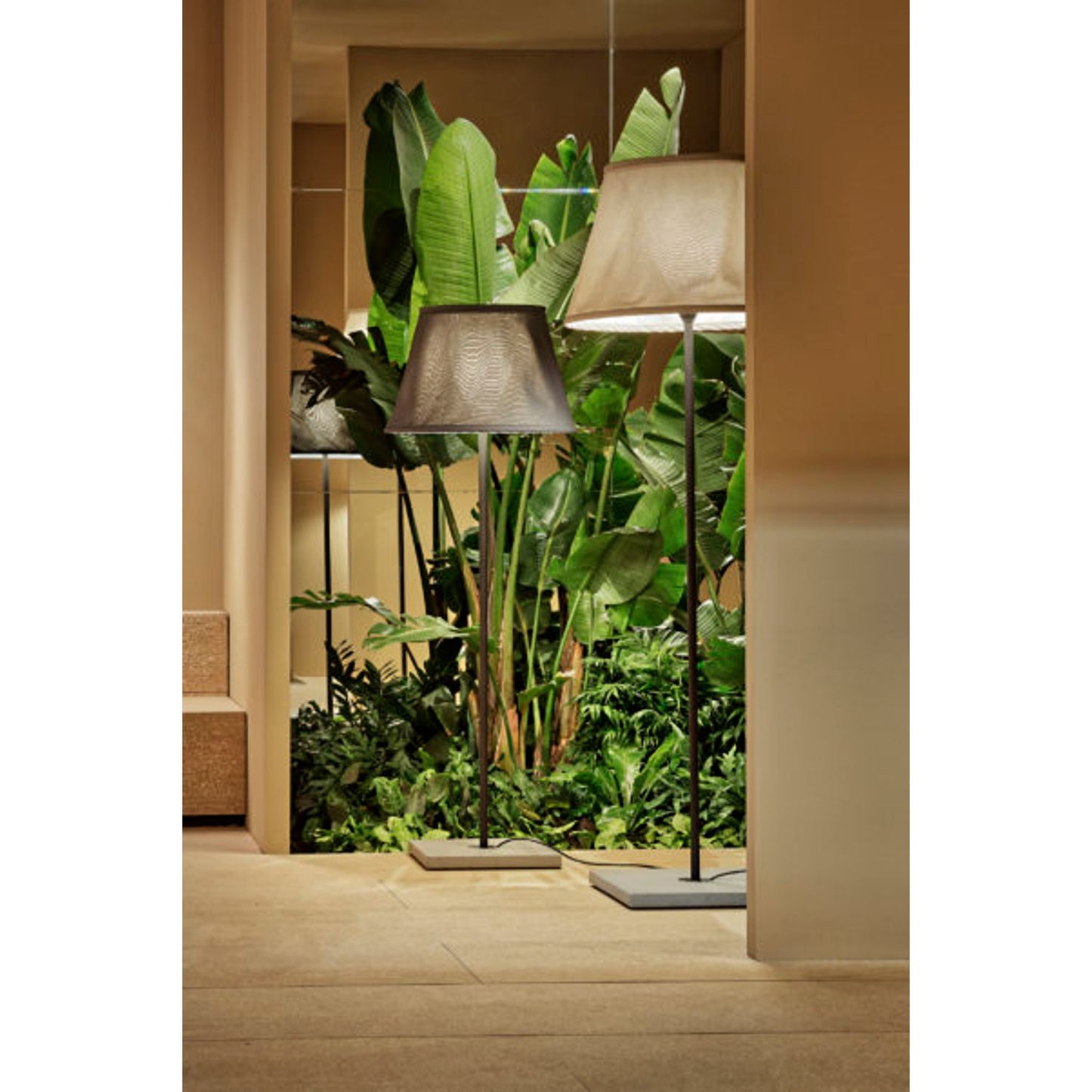 TXL 2019 170 Outdoor Floor Lamp