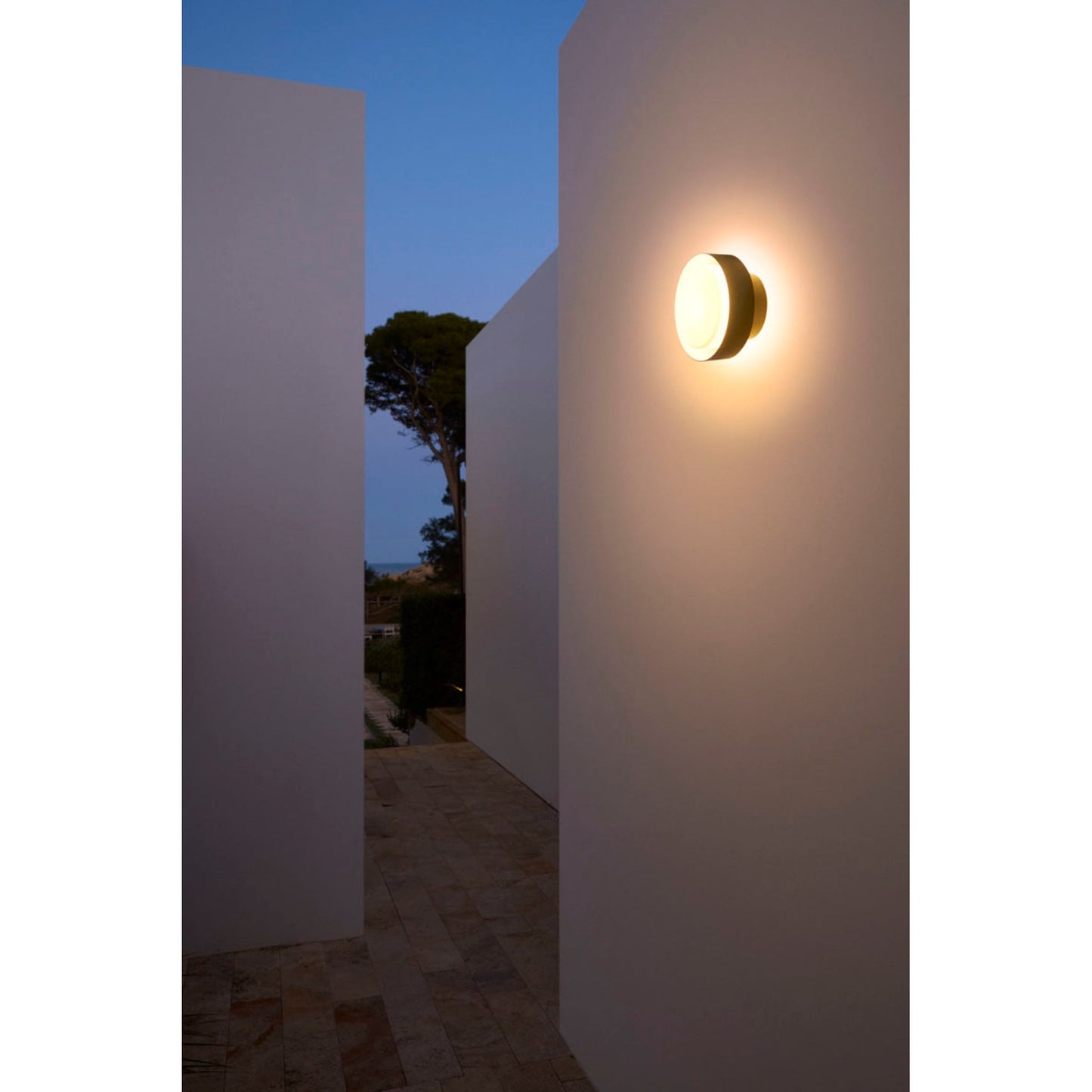 Plaff-On! Outdoor Wall Light IP65