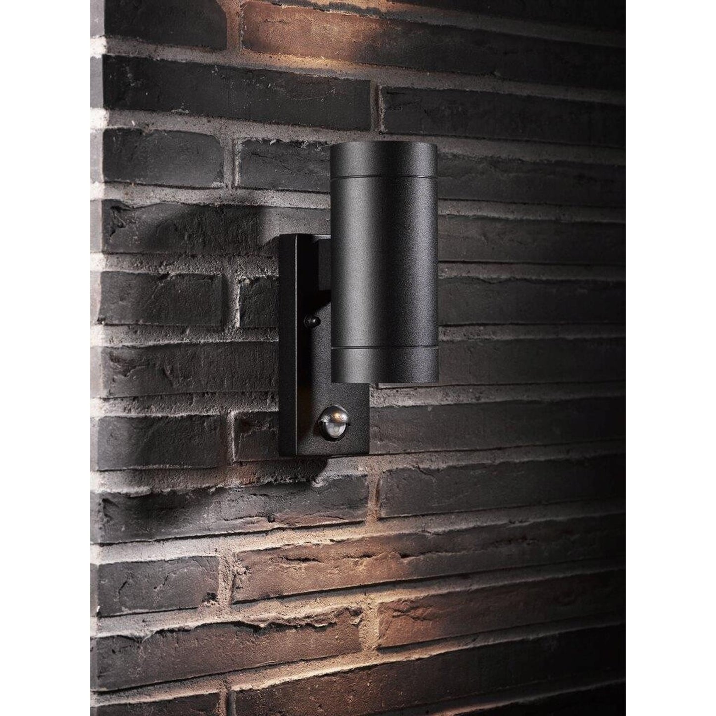 Tin Maxi Sensor Outdoor Double Wall Light