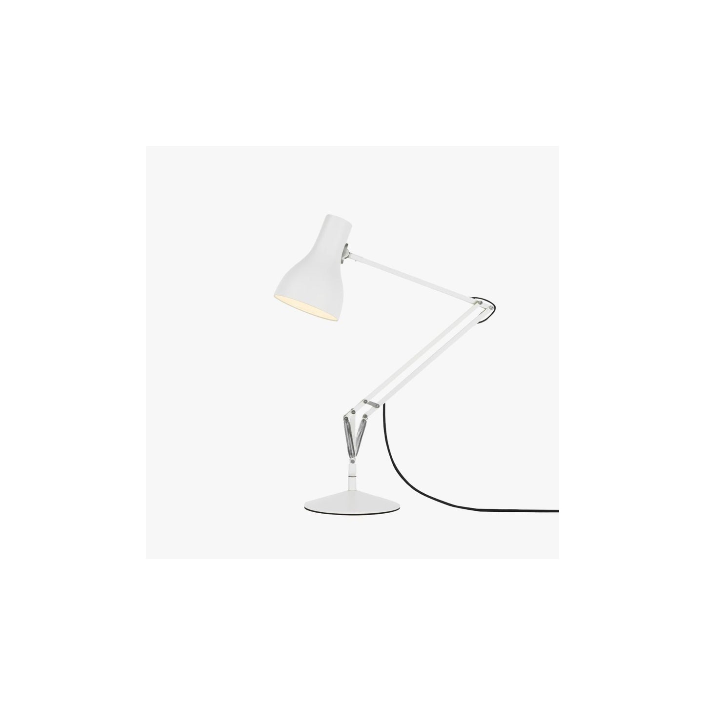 Type 75 Desk Lamp