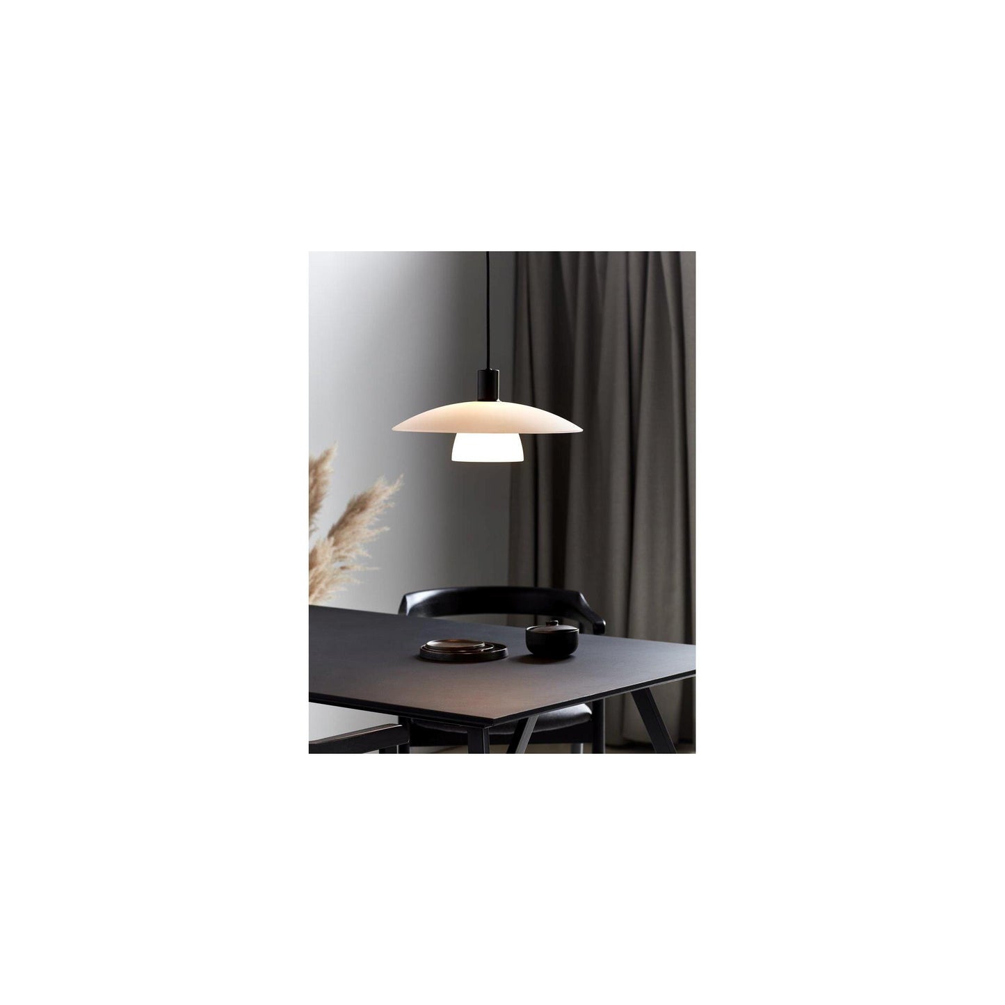 Verona Single Pendant Black