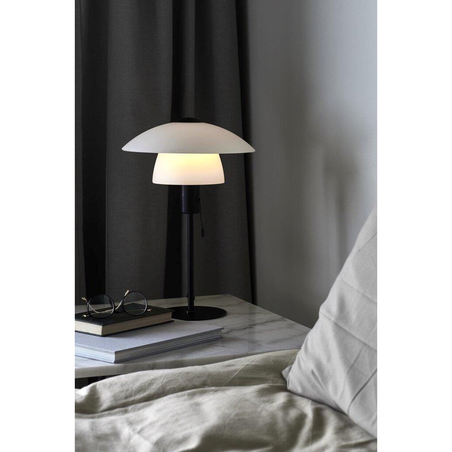 Verona Table Lamp Black