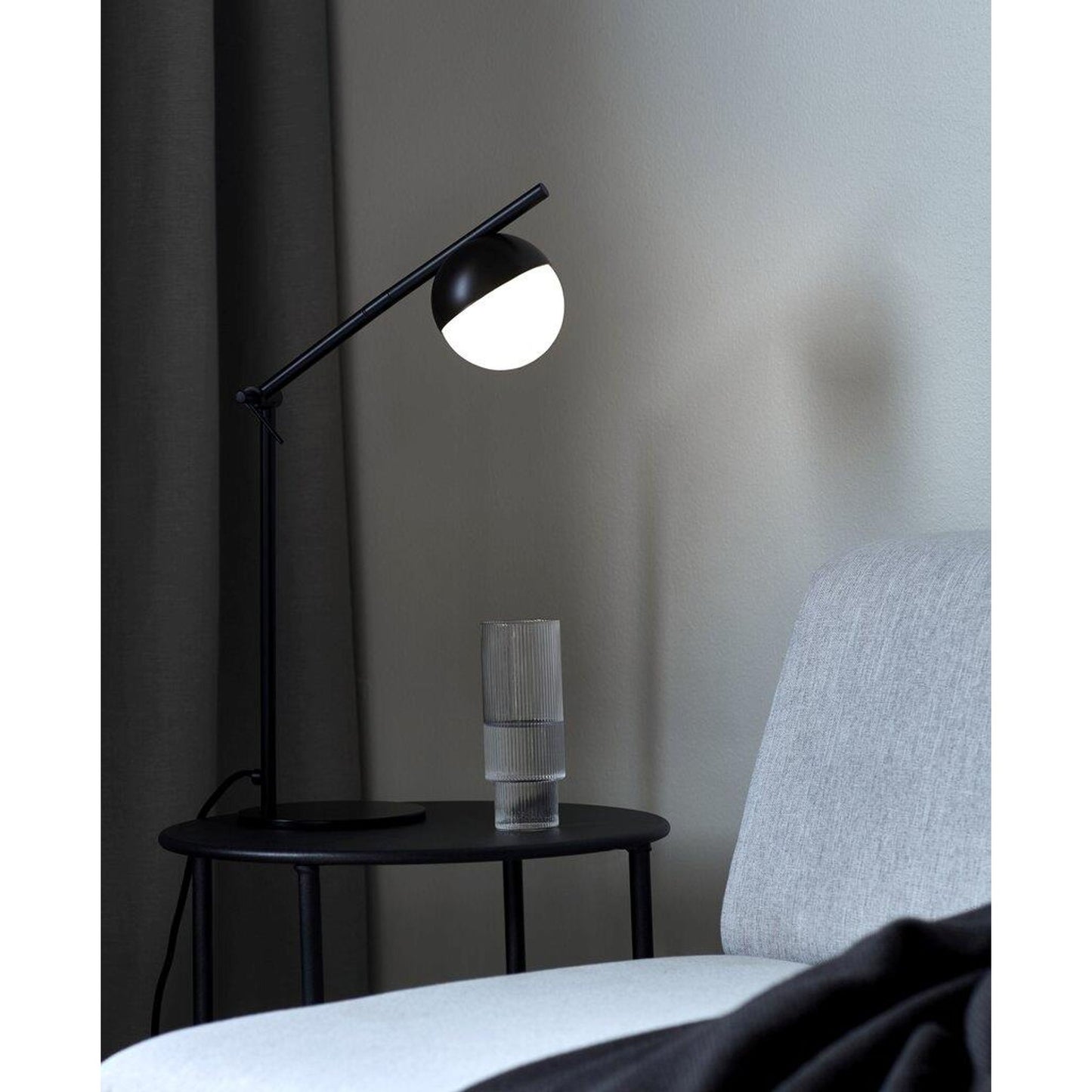 Contina Desk Lamp