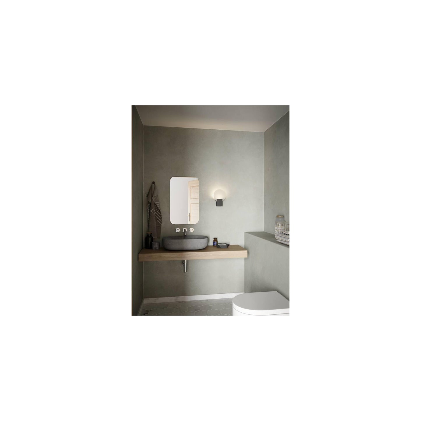 Hester LED Wall Light