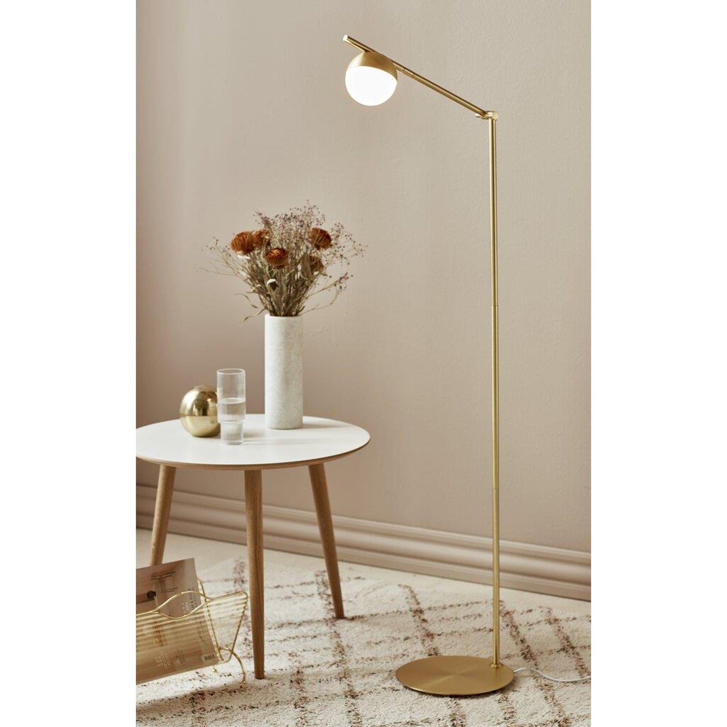 Contina Floor Lamp