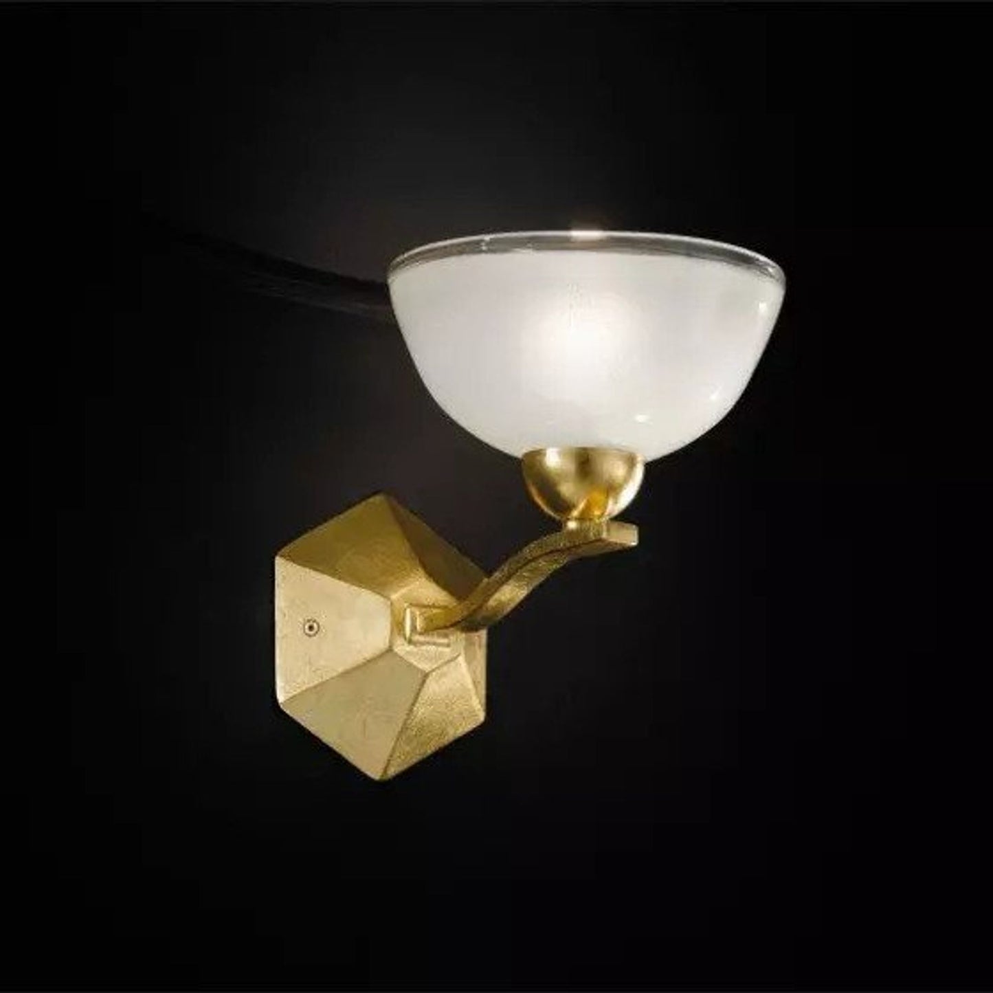 Piramide Wall Light Gold Leaf