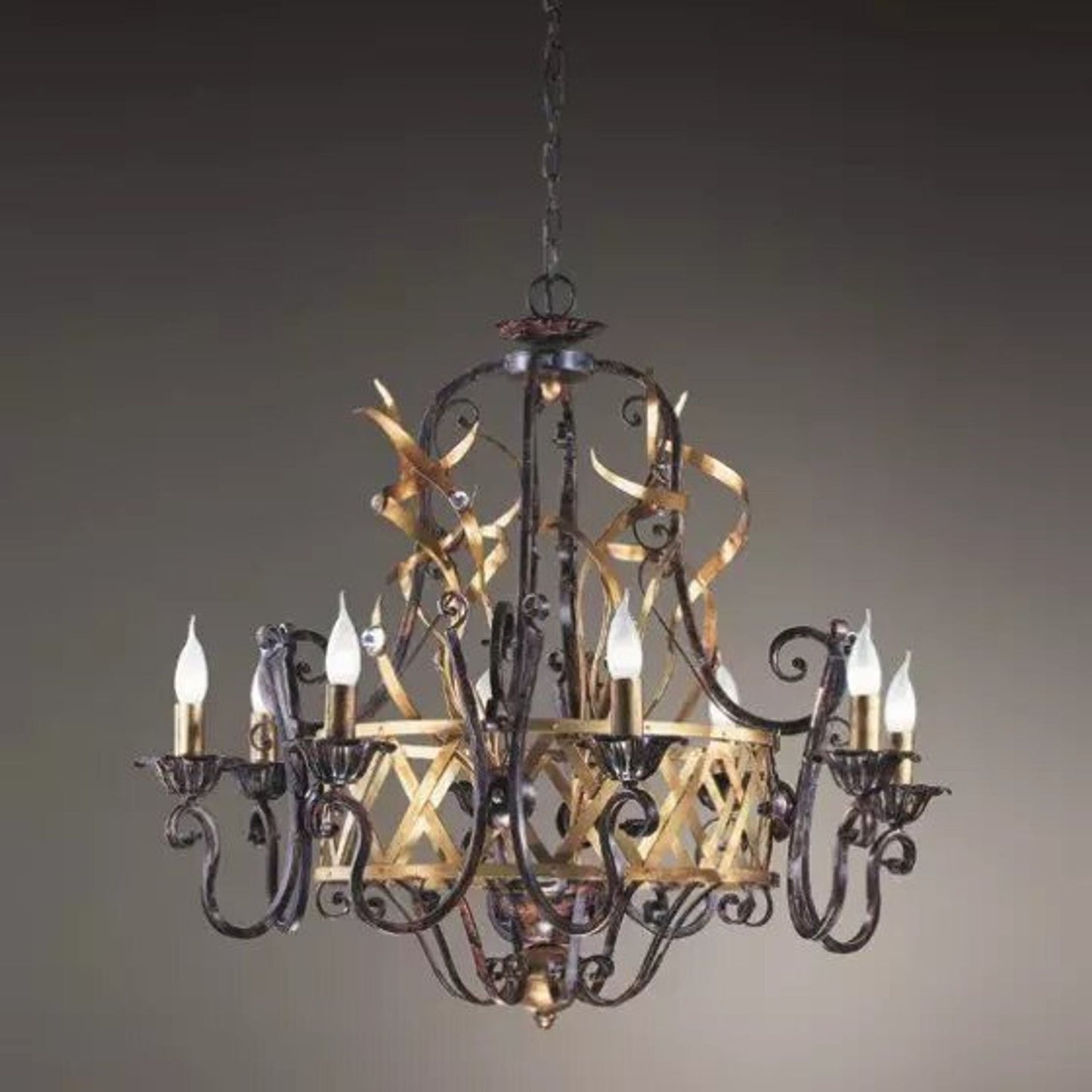 Fiamme 8-Light Chandelier with Gold Leaf Details