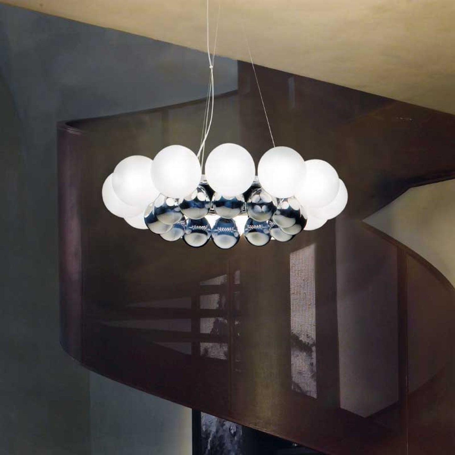 24Pearls 12-Light Pendant Chrome