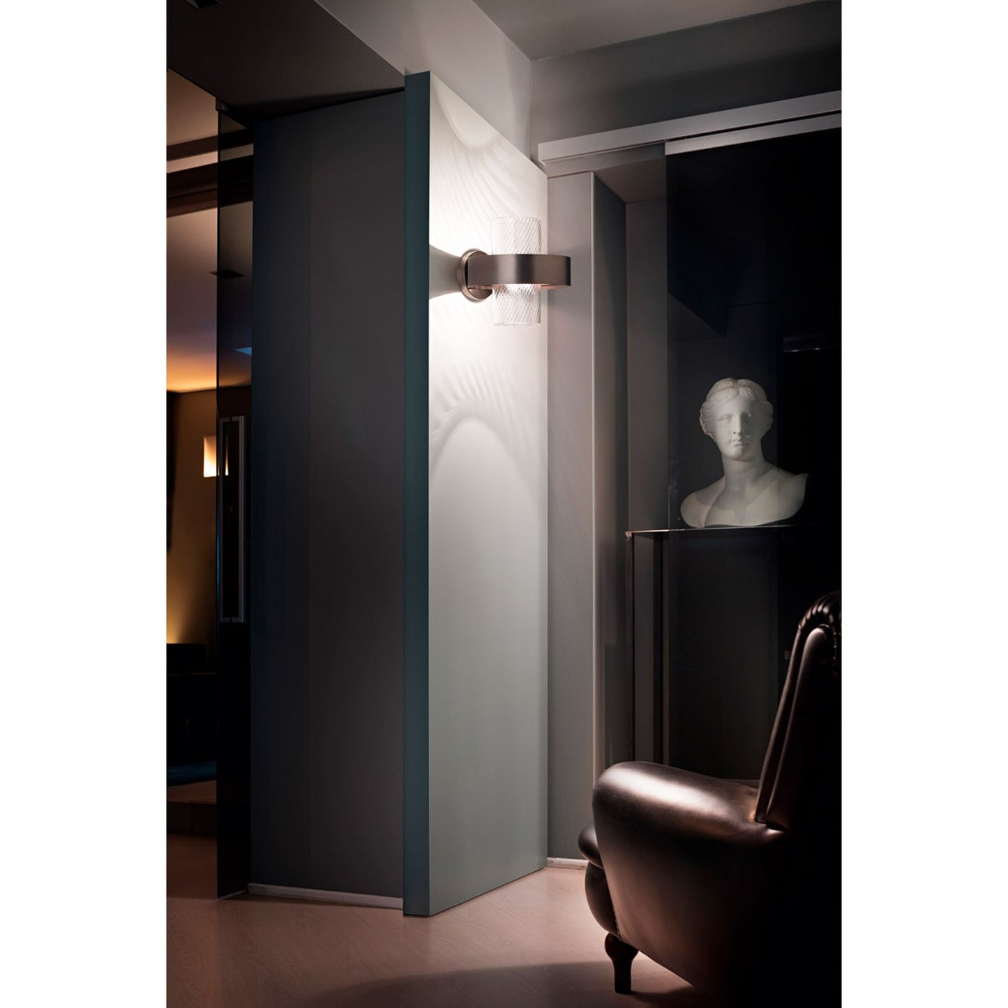 Armonia Wall Light Black Brass