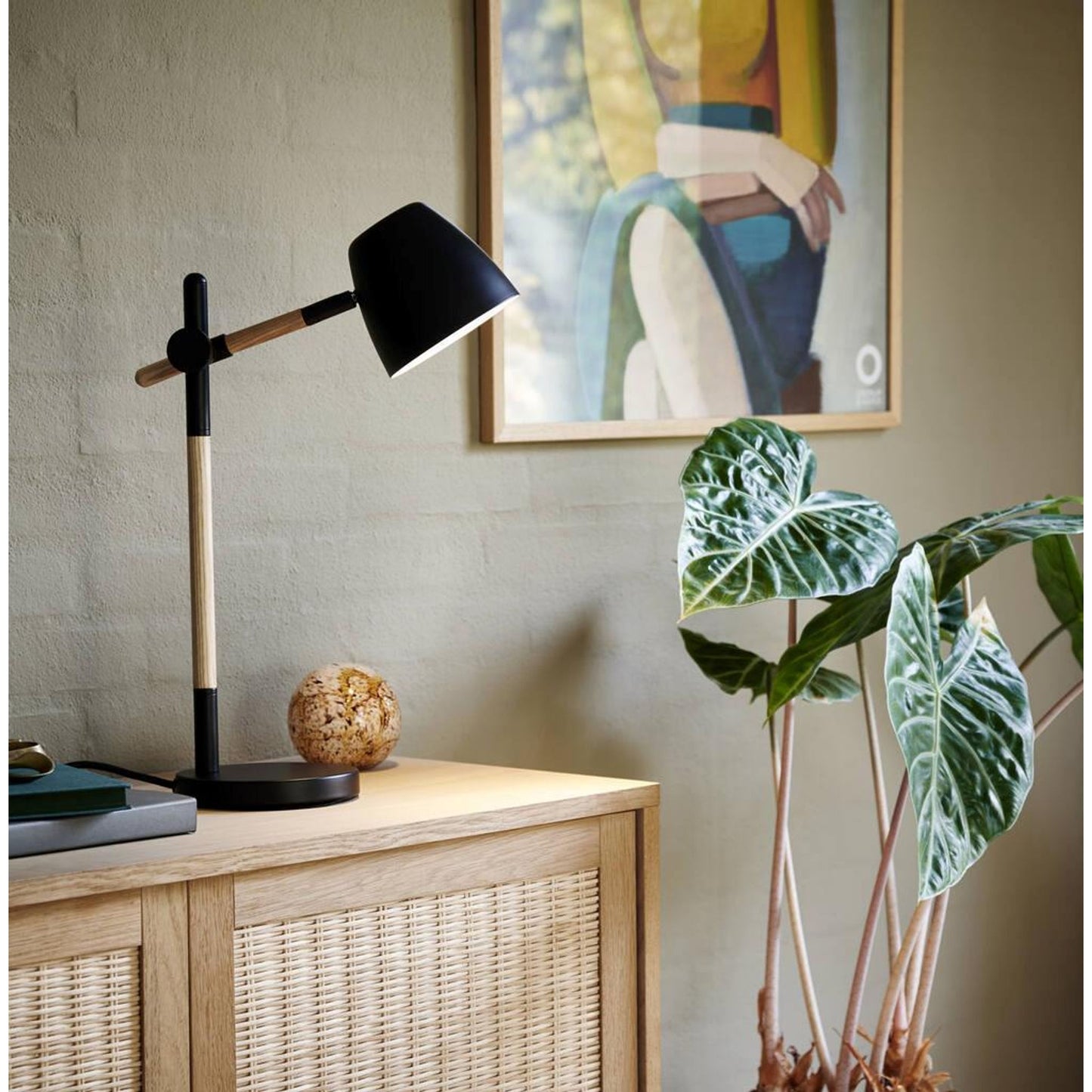 Theo Table Lamp Black & Wood