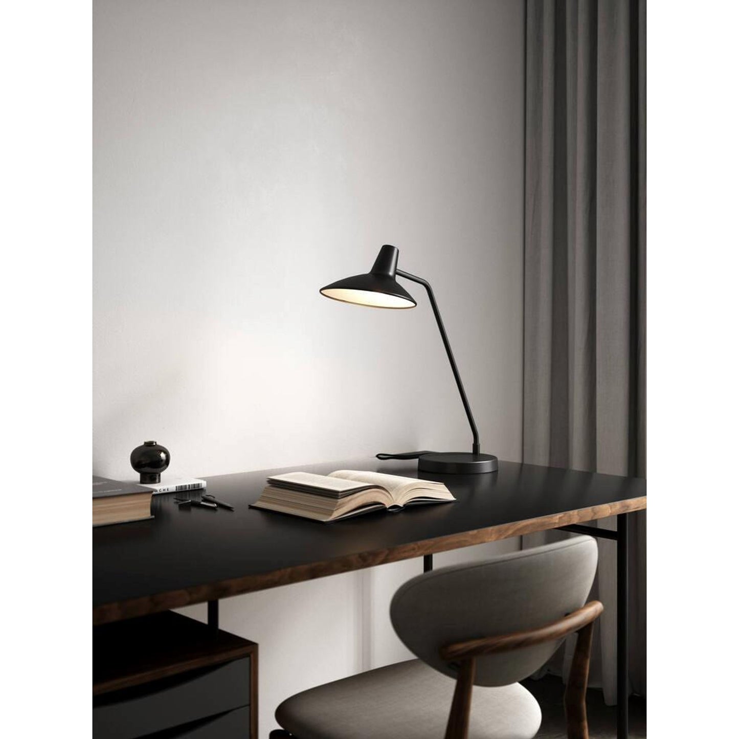 Darci Table Lamp Black