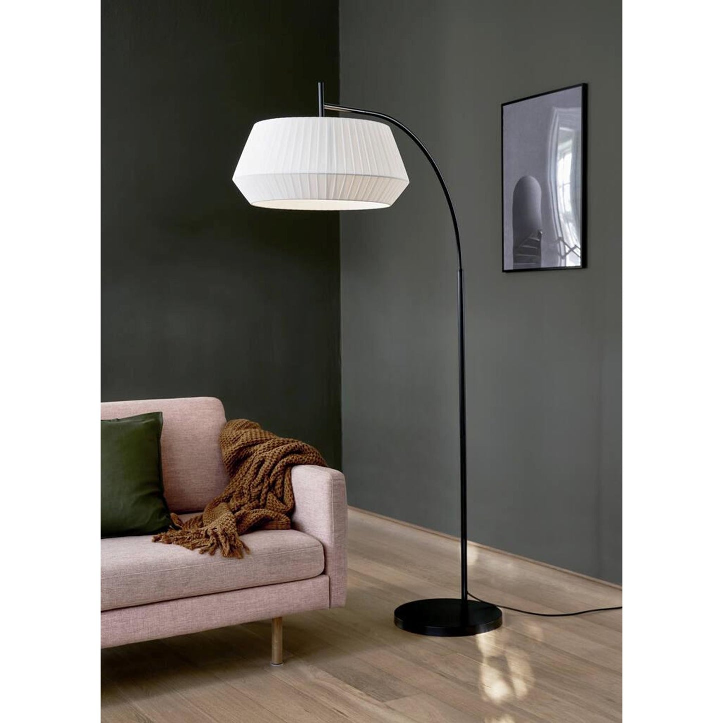 Dicte Floor Lamp