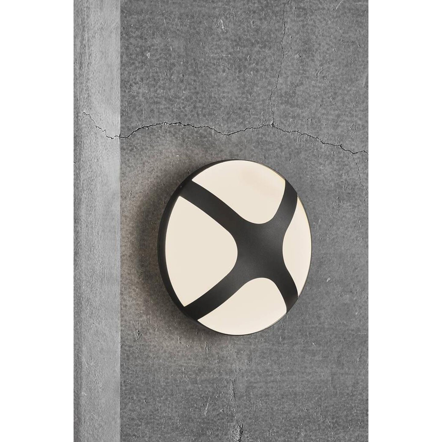 Cross 25 Outdoor Wall Light