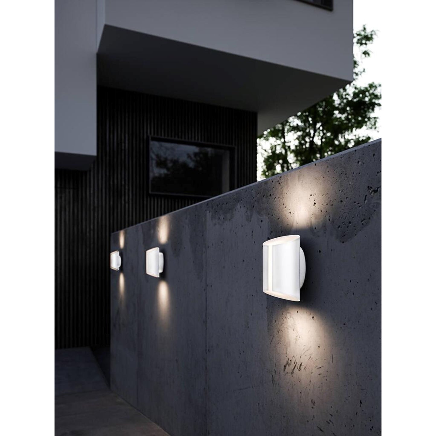 Grip Outdoor LED Wall Light