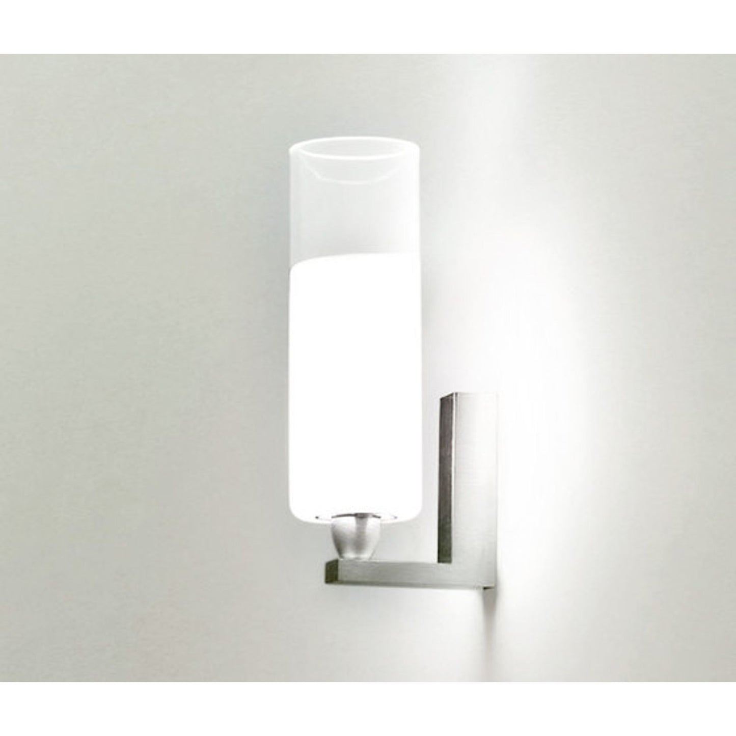 Lio AP L1 P Wall Light Satin Nickel