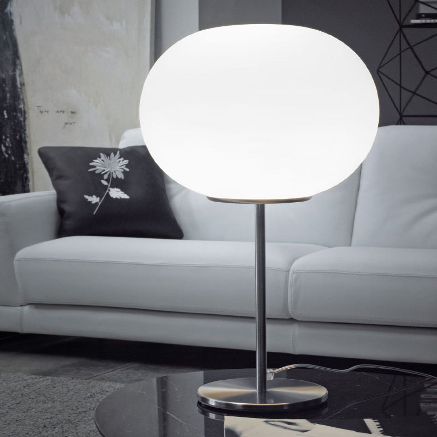 Lucciola LT 30 P Table Lamp White