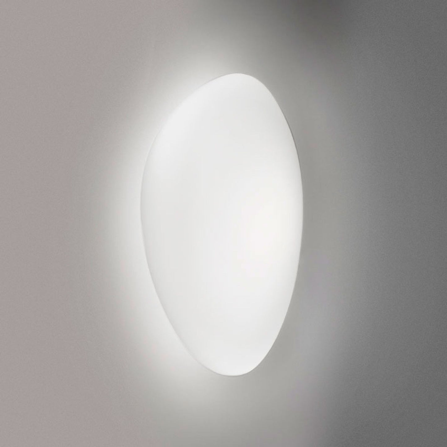 Neochic PP M Ceiling/Wall Light