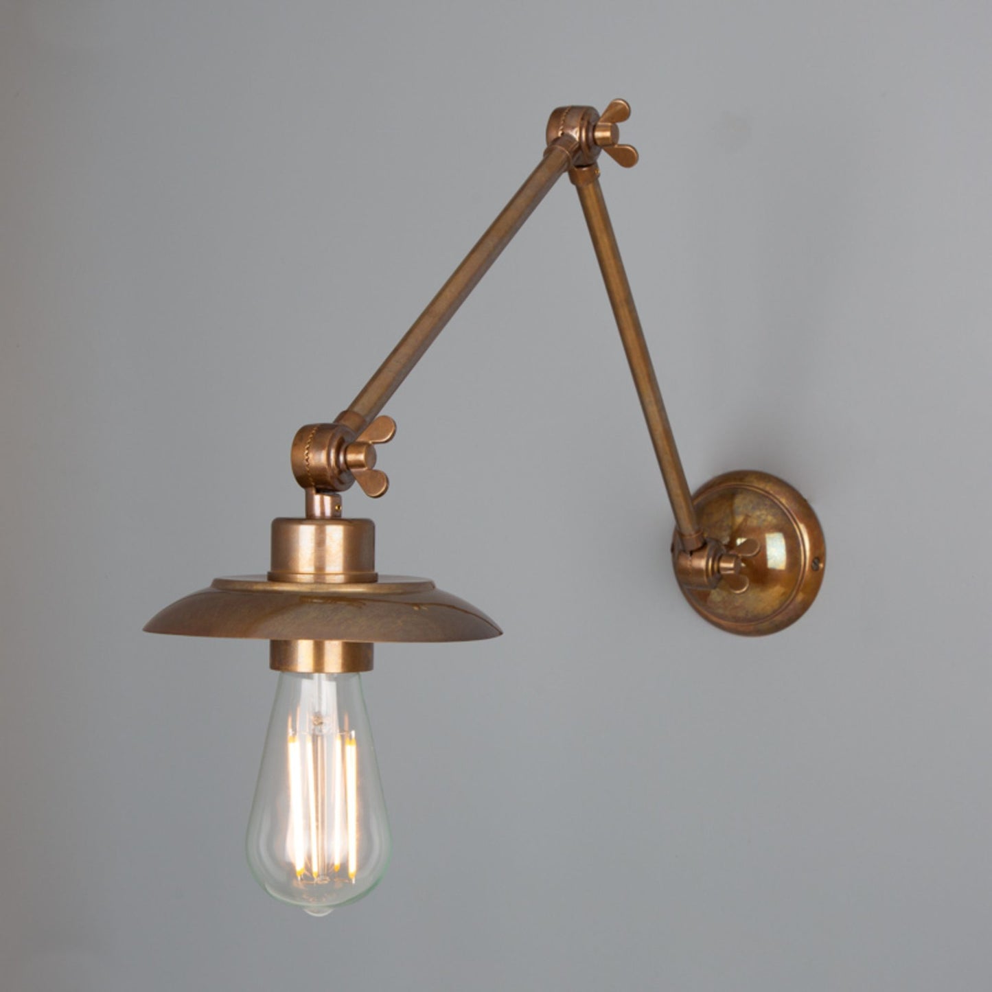 Reznor Adjustable Arm Industrial Wall Light