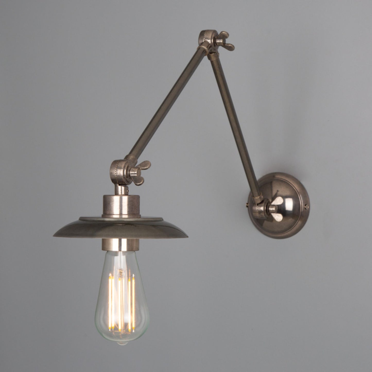 Reznor Adjustable Arm Industrial Wall Light