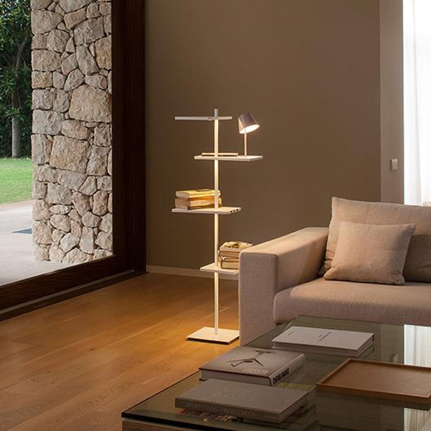 Suite 6007 LED Floor Lamp