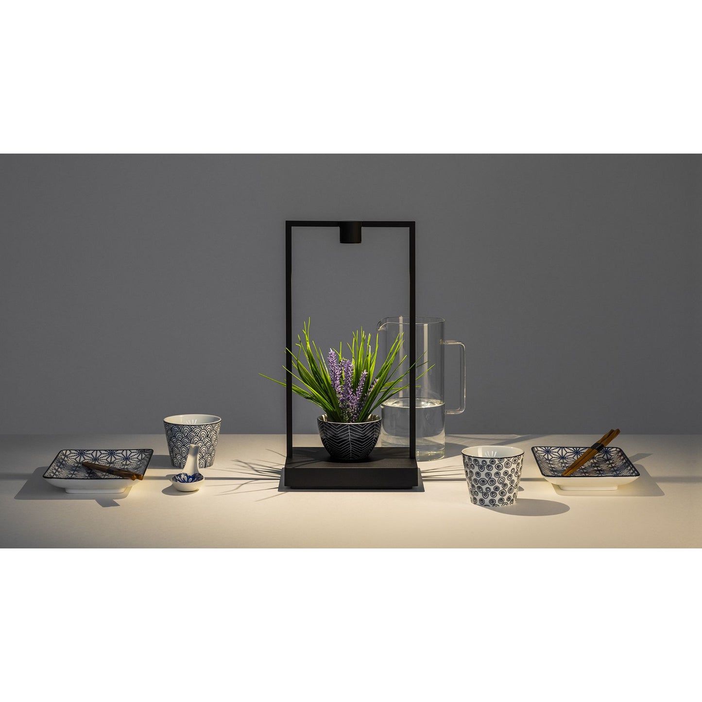 Curiosity 36 Focus LED Table Lamp