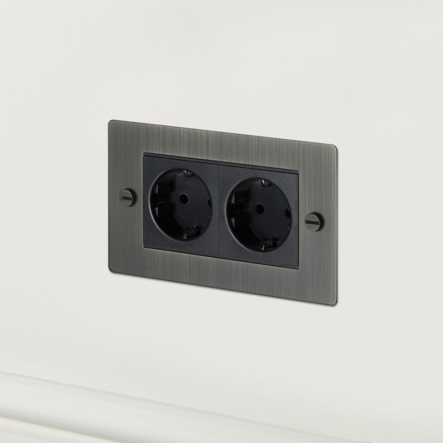 2G Euro Plug Socket