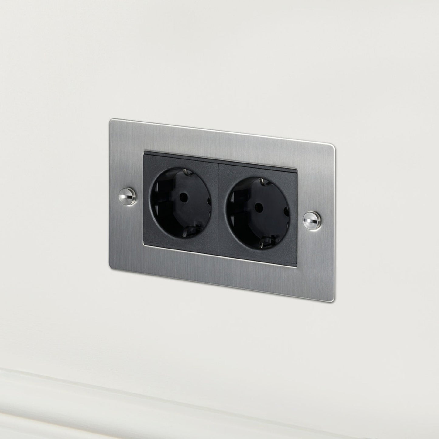 2G Euro Plug Socket