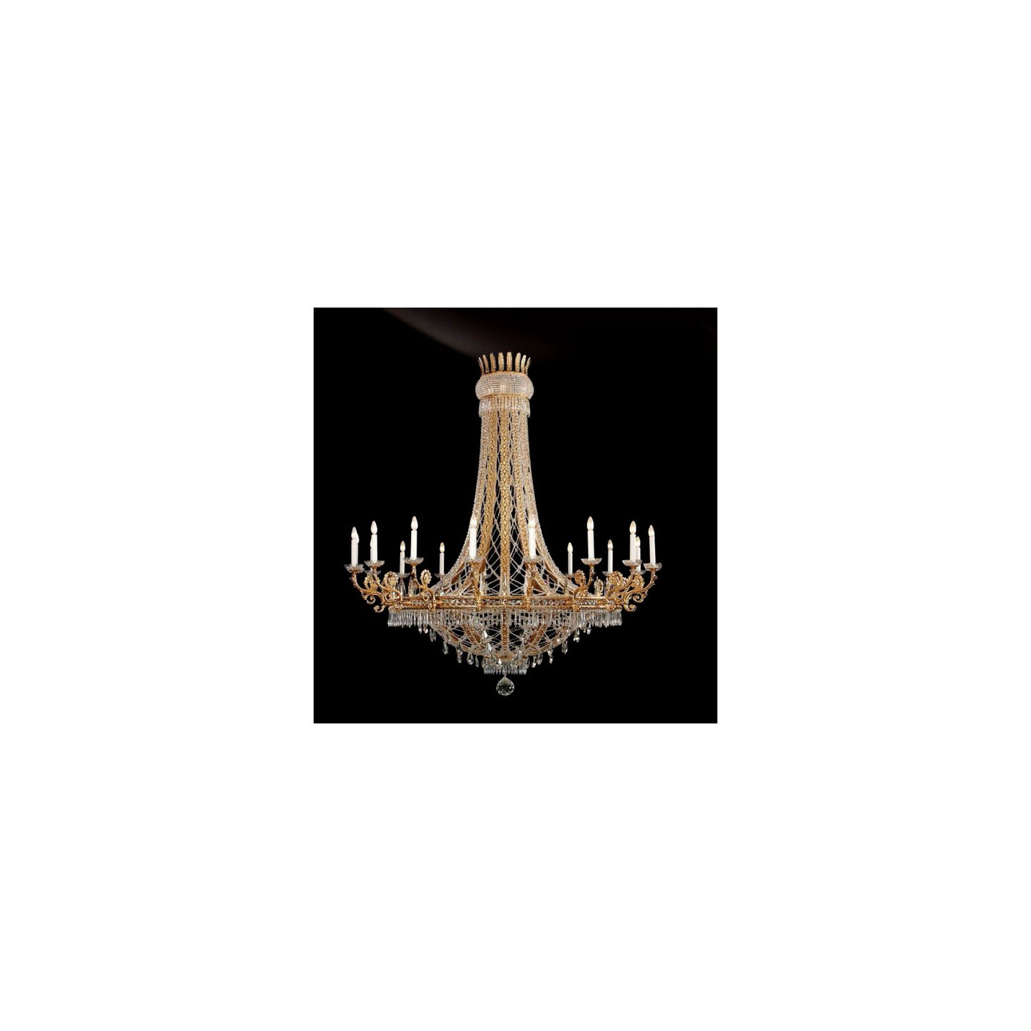 Royal Heritage Chandelier Light