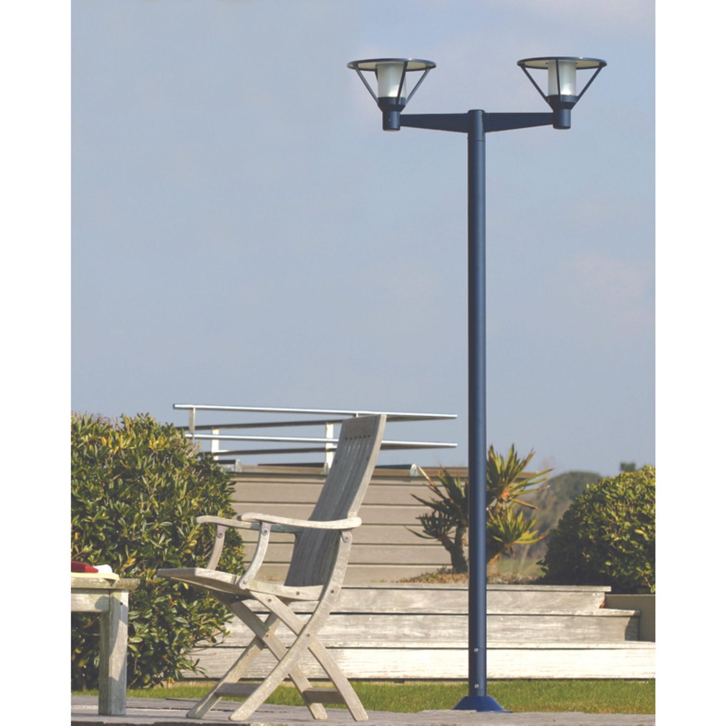 Bermude Large Double Arm Frosted Glass Lamp Post with White Reflector