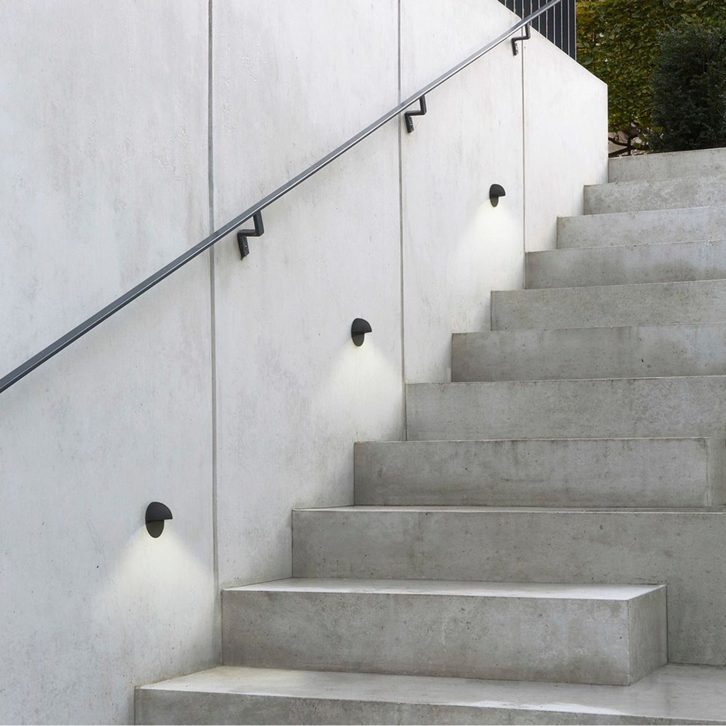 Tivola LED Exterior Wall Light