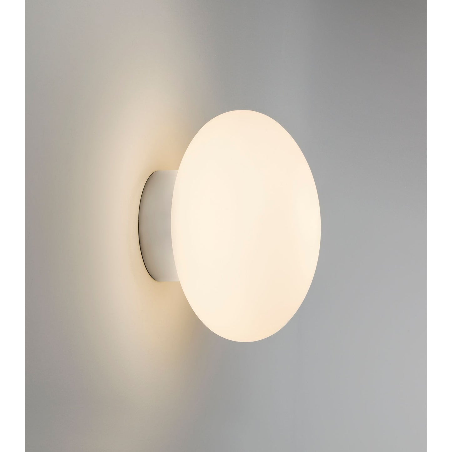 Zeppo White Glass Wall Light