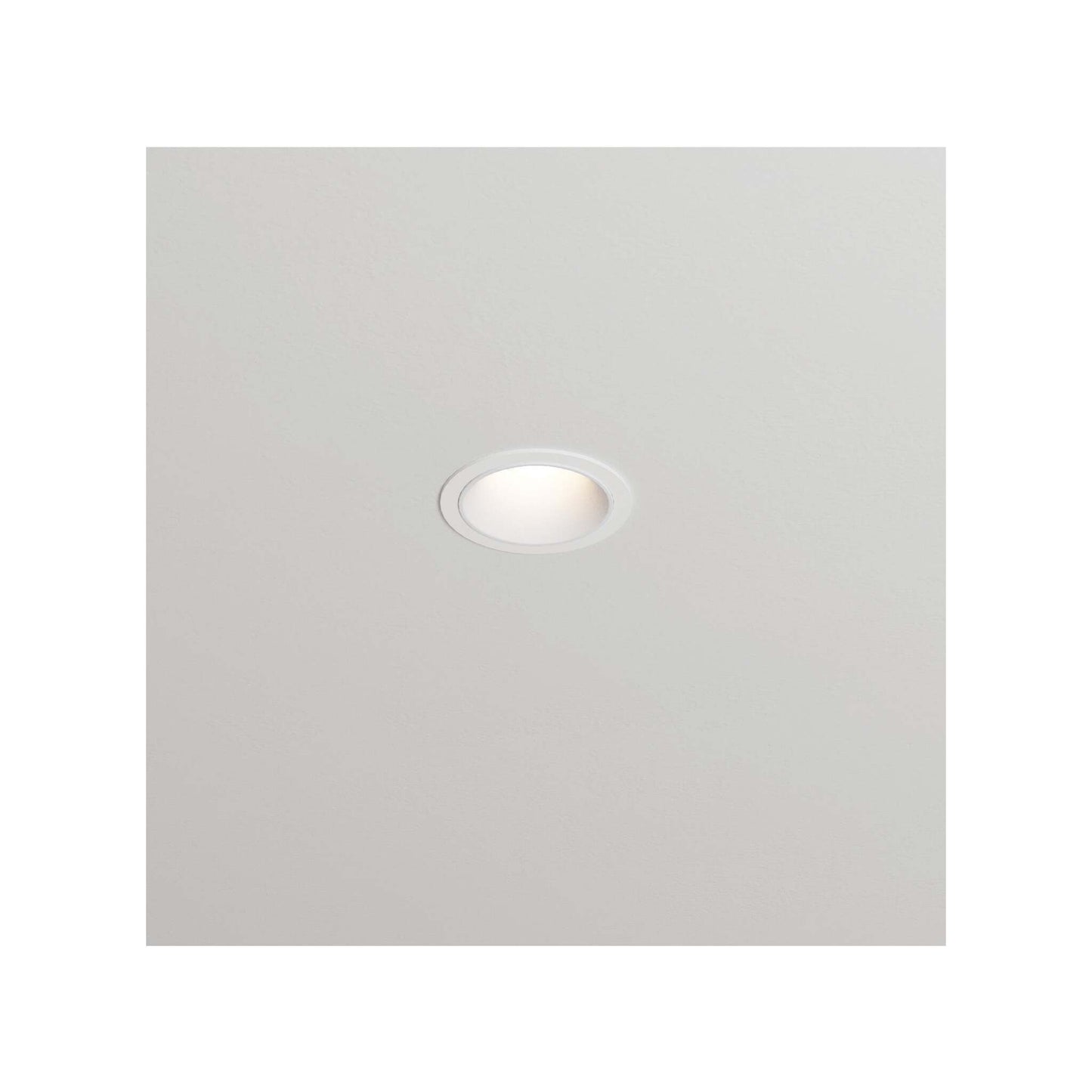 Core Recessed Trim Downlight in White