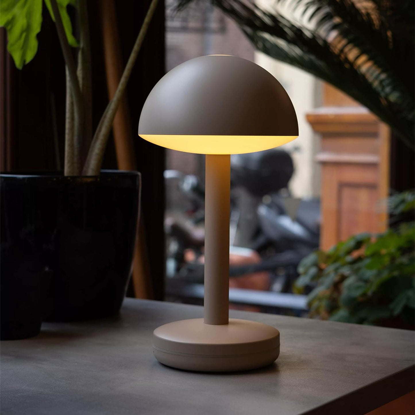 Bug Table Lamp