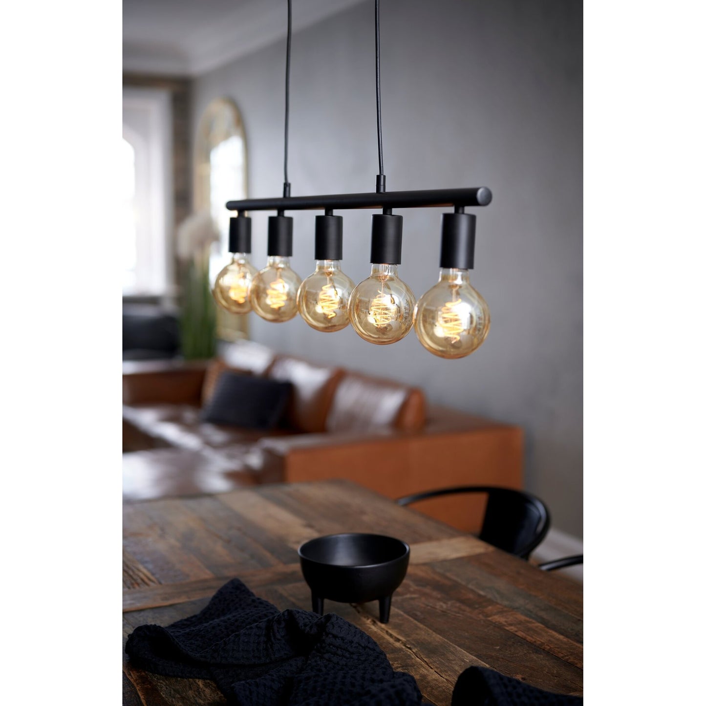 Paco 5-Spot Pendant in Black