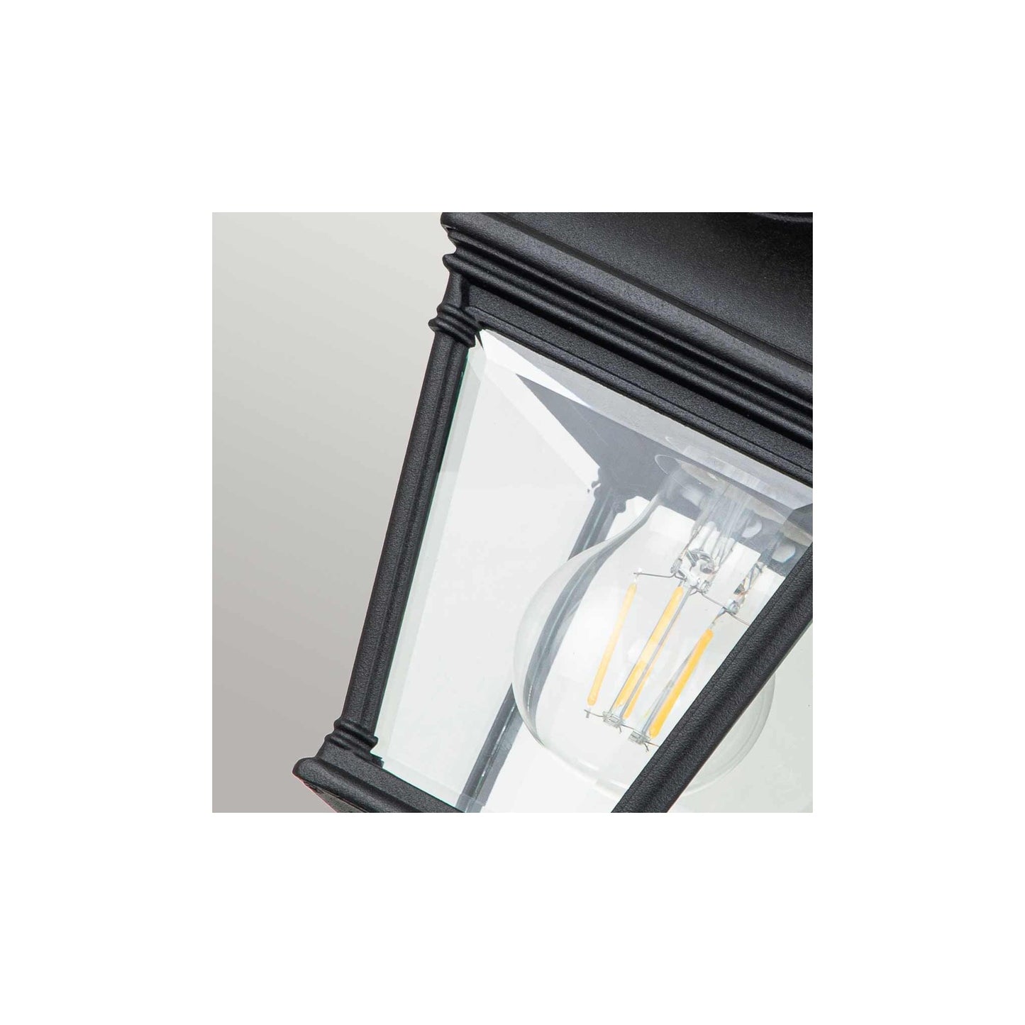 Bayview 1-Light Porch Lantern in Black